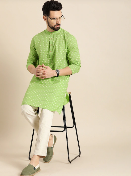 Men Green & Off White Ethnic Motifs Printed Kurta